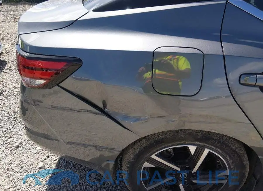 3N1AB8CV1SY240769# 19