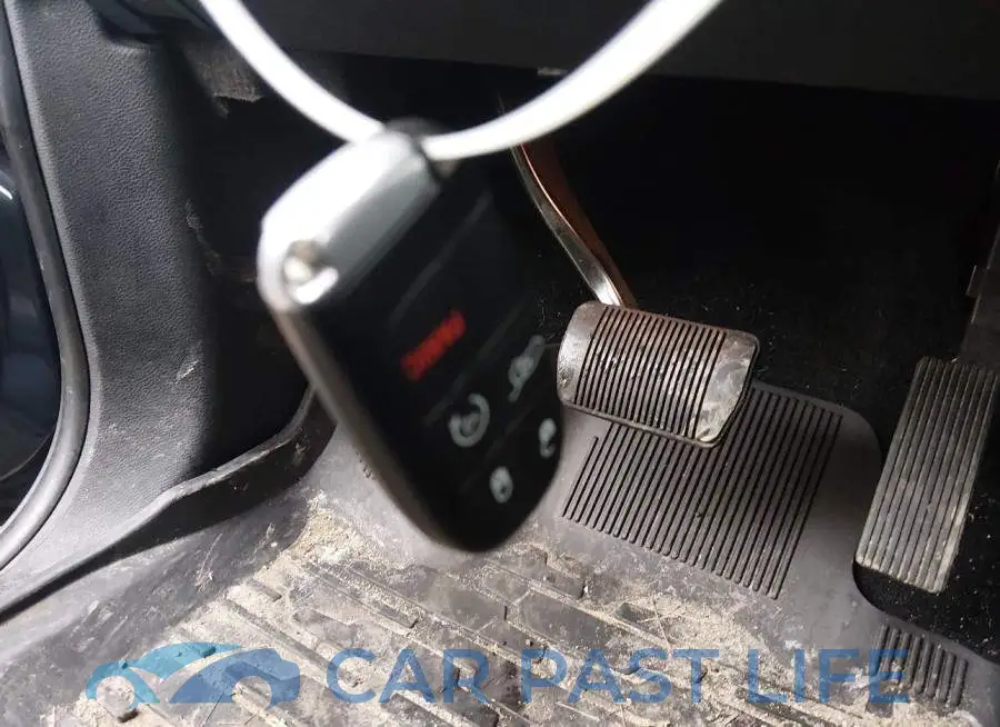 1C4RJFBG8KC701940# 11