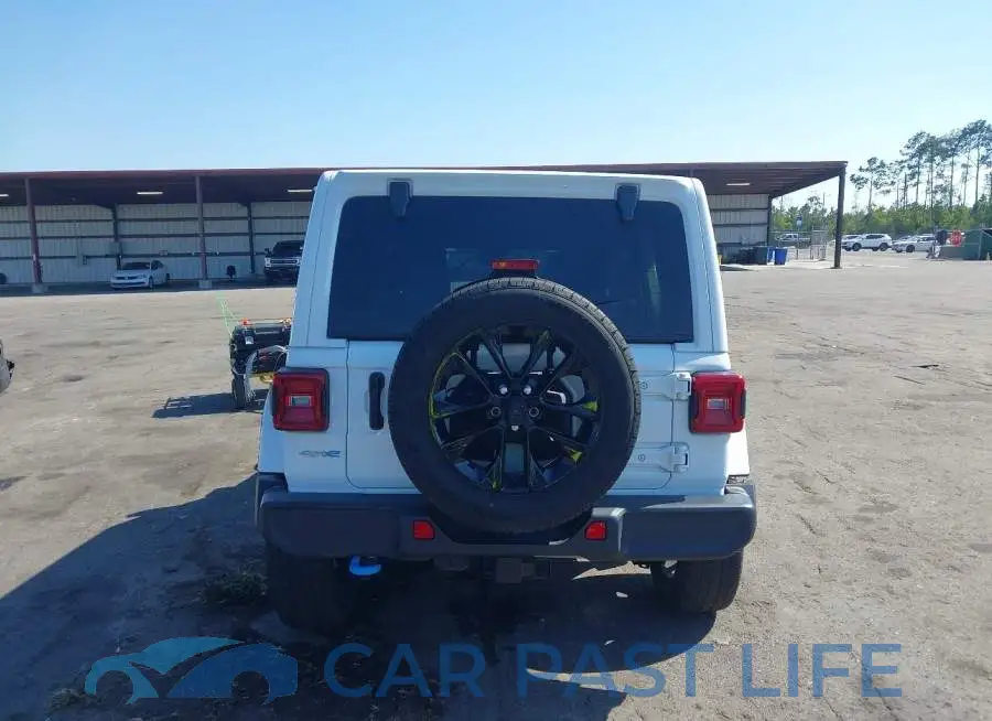 1C4RJXP62RW275208# 16