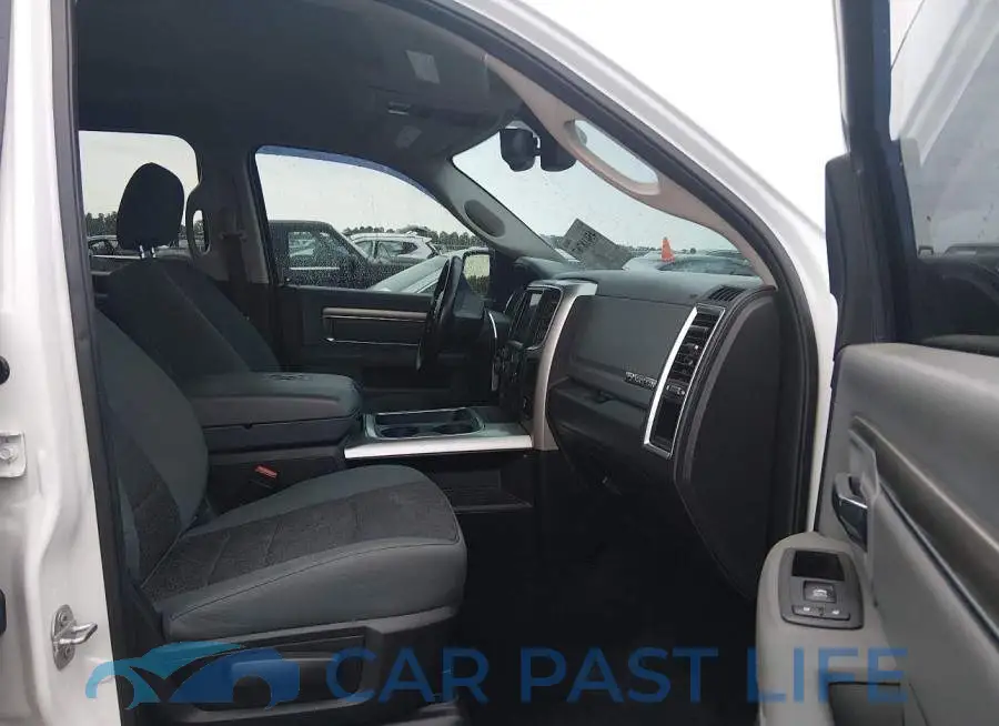 3C6RR7LT2JG171784# 5
