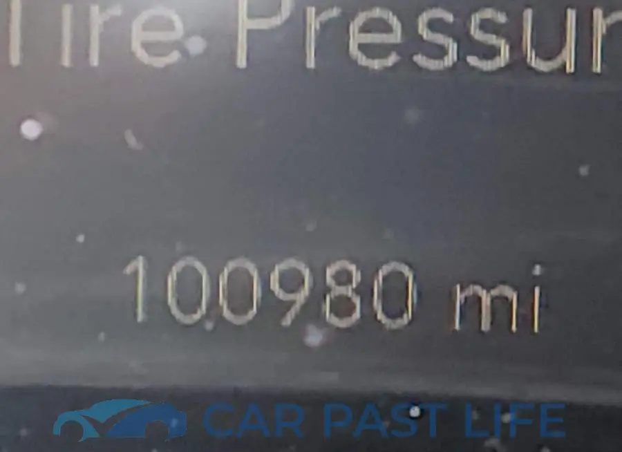2C3CDXGJ7KH650875# 16