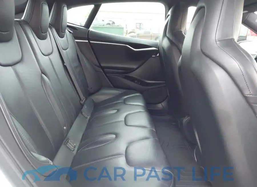 5YJSA1E28GF145952# 8