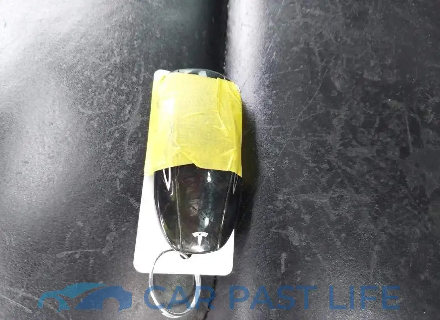 5YJSA1E28GF145952# 11
