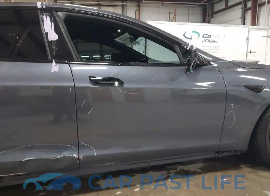 5YJSA1E57NF489831# 19