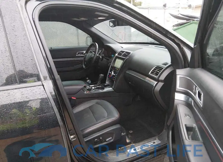 1FM5K8GT6JGA38299# 5