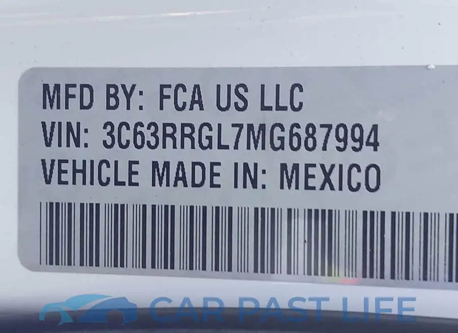 3C63RRGL7MG687994# 9