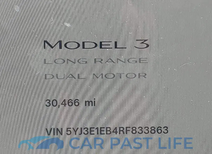 5YJ3E1EB4RF833863# 14