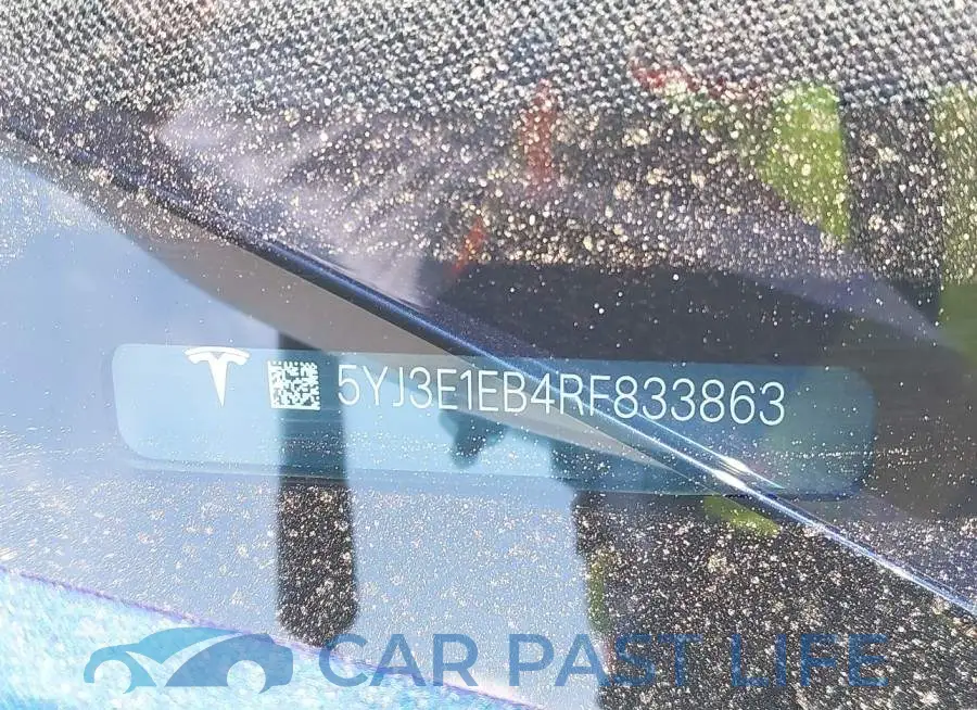 5YJ3E1EB4RF833863# 18