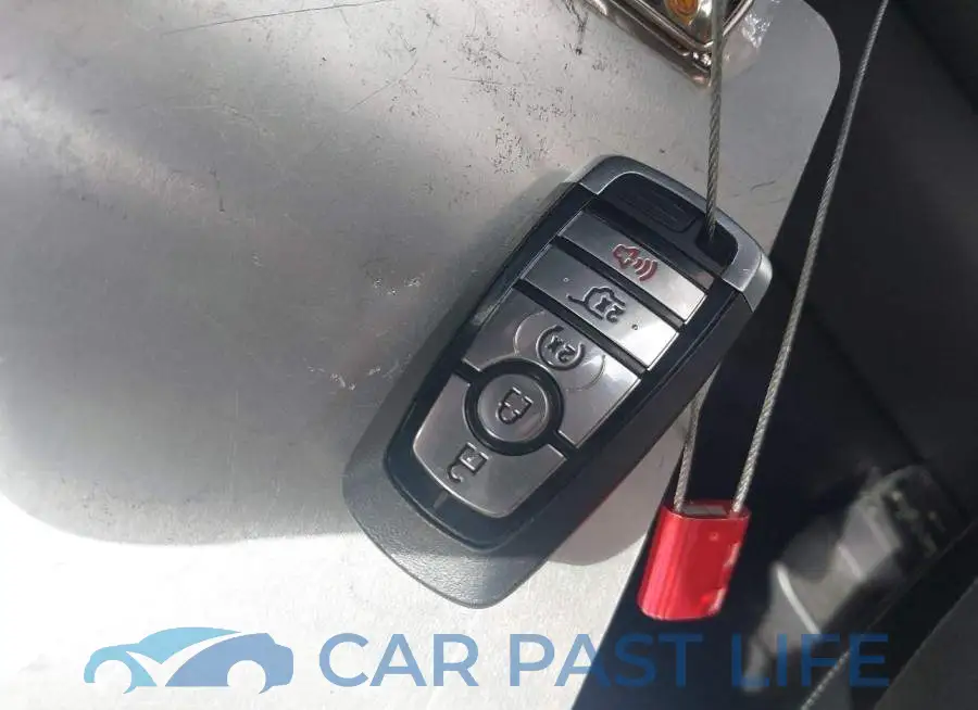 1FMCU9H94NUB39990# 11