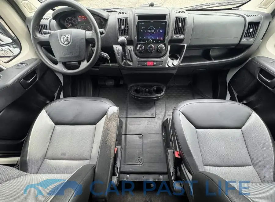 3C6TRVAG0HE513562# 6