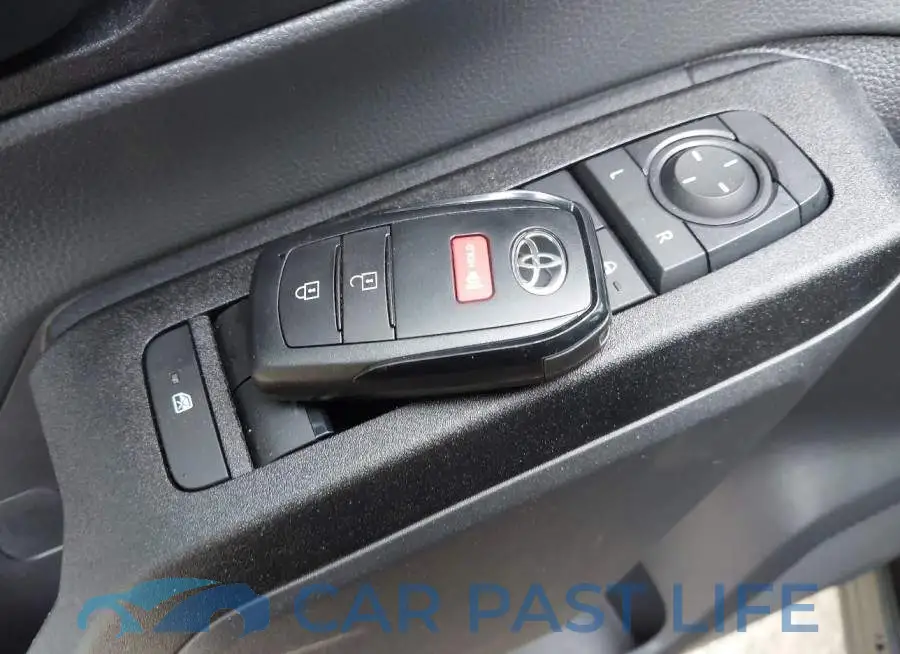 2T36CRAV6TC010114# 11