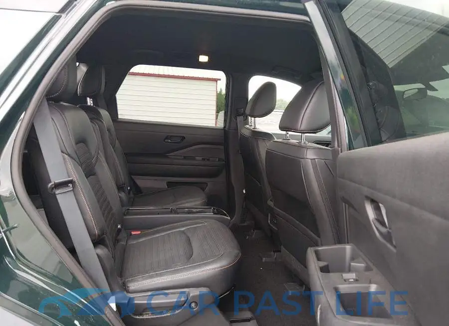 5N1DR3BD6RC216161# 8