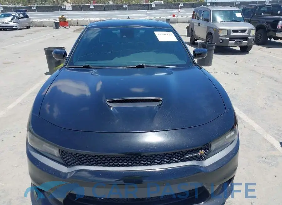 2C3CDXGJ7HH637262# 12