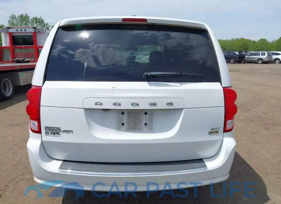 2C4RDGCG8KR662852# 16