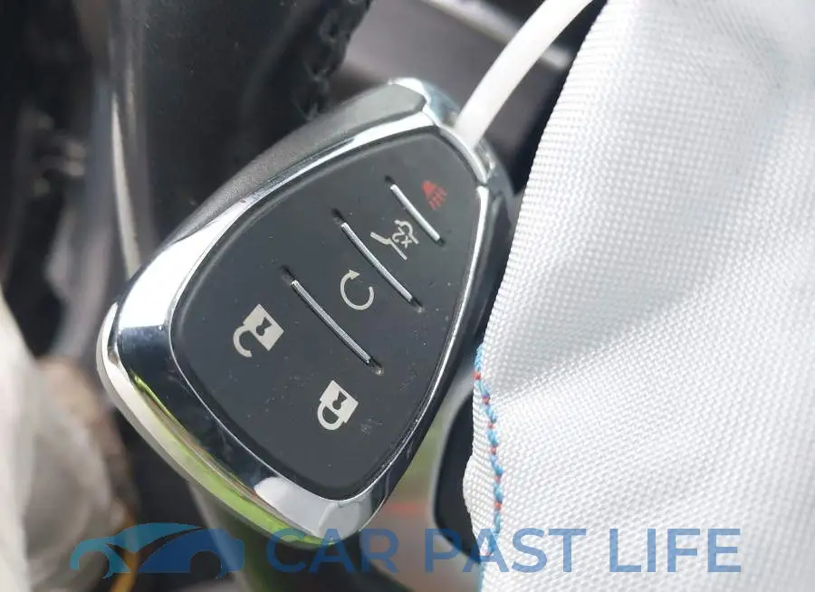 1GNEVGKW2KJ153470# 11