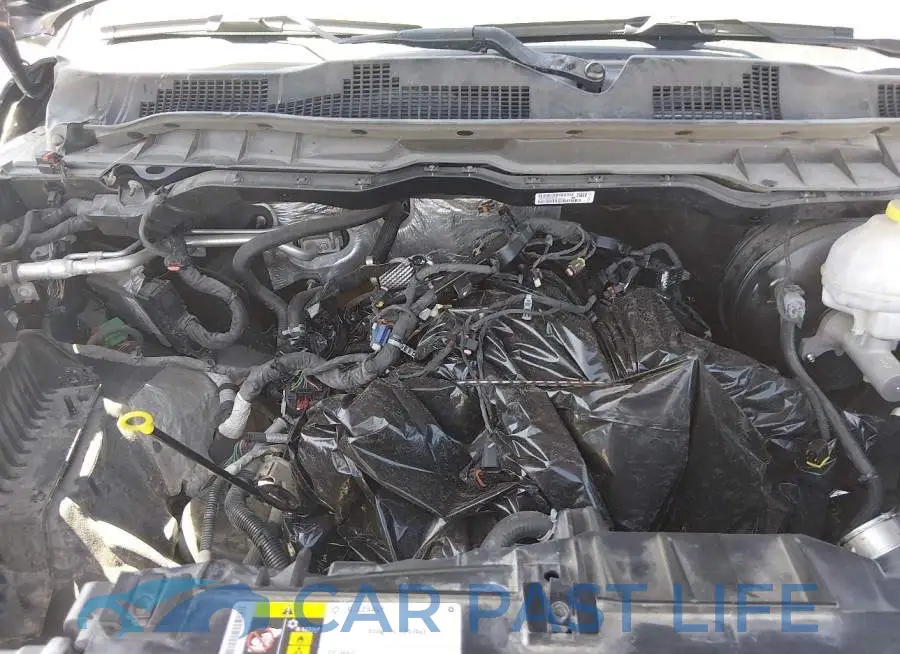 3C6JR7DM3JG318179# 13