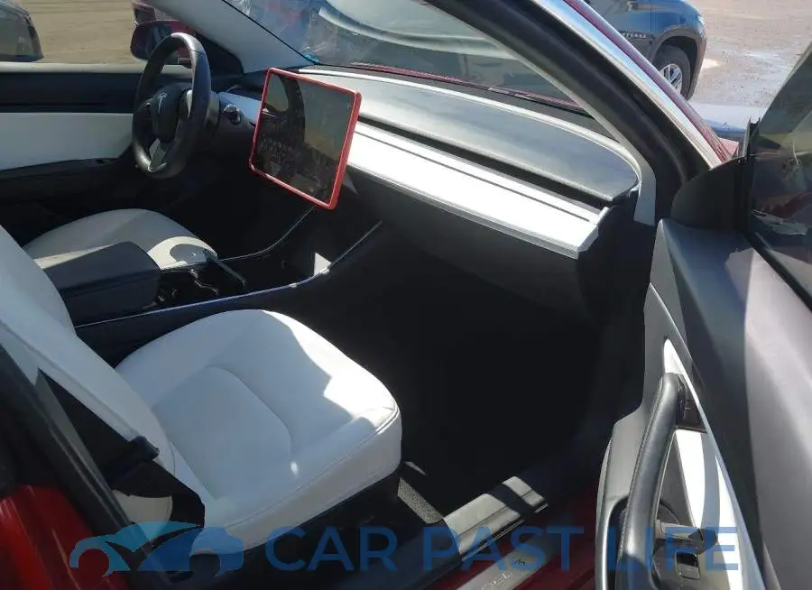 5YJ3E1EAXLF718053# 5