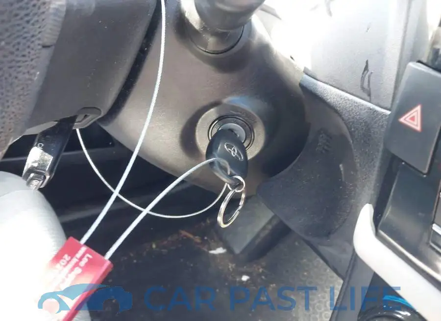 2T1BURHEXGC638189# 11