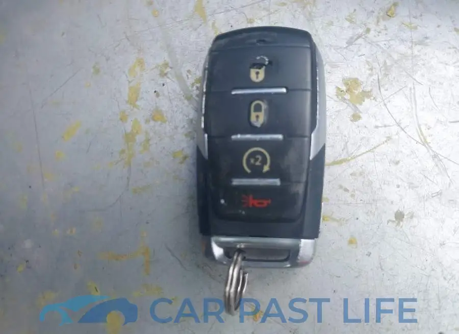 1C6SRFFT2KN619537# 11