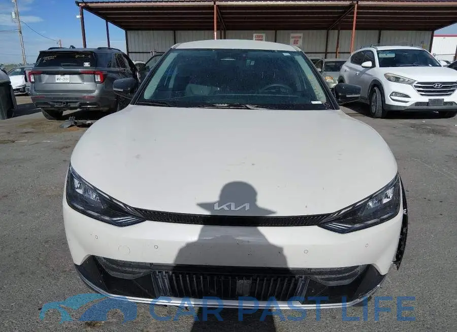 KNDC34LA5N5056994# 12