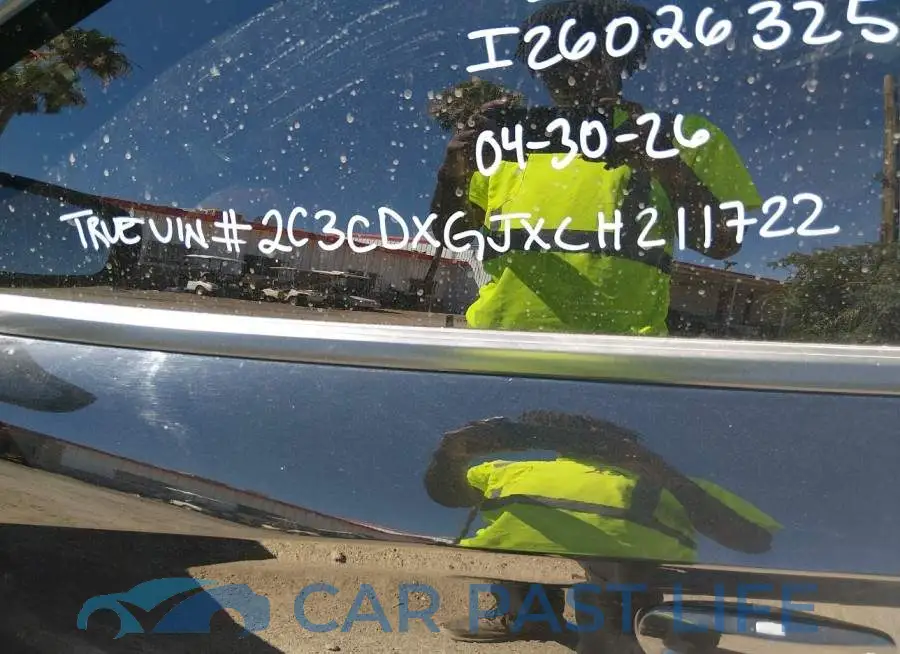 2C3CDXGJXLH211722# 9