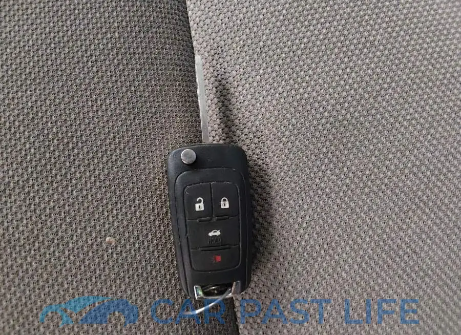 1G1PE5SB3G7113351# 11