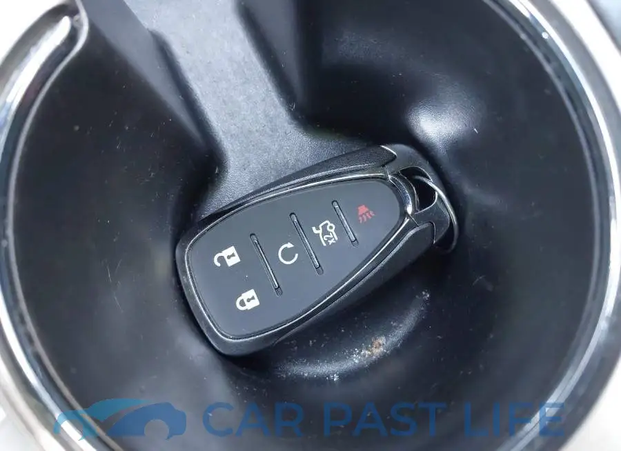1G1ZD5ST4PF232228# 11