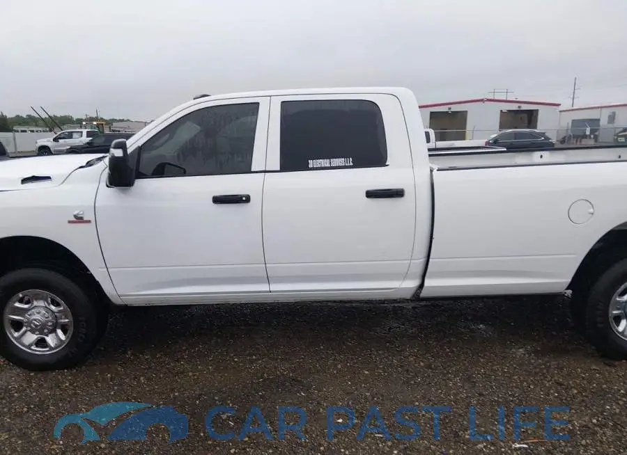 3C6UR5HL9RG163698# 15