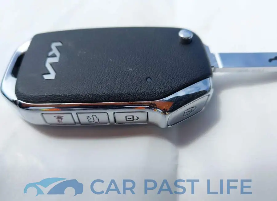 3KPF24AD1RE838135# 11
