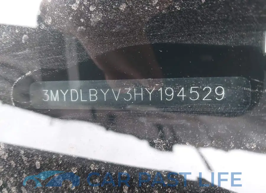 3MYDLBYV3HY194529# 9