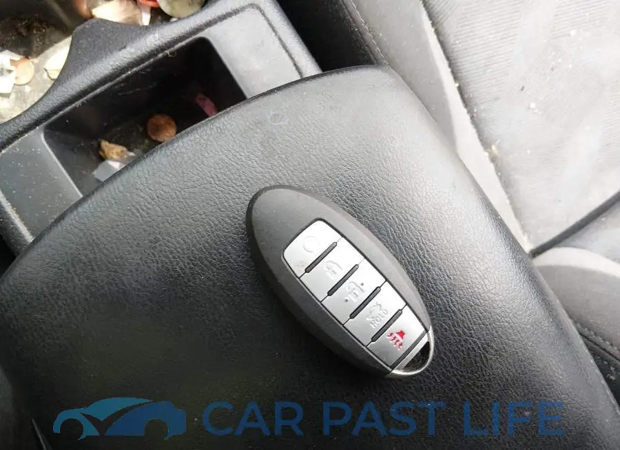 KNMAT2MT2GP684451# 11