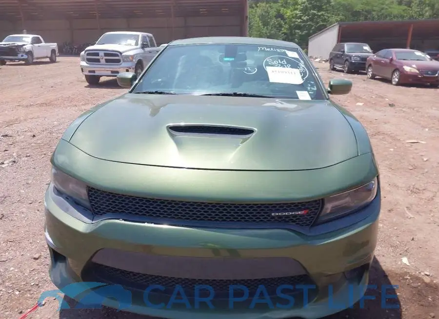 2C3CDXHG9KH526870# 6