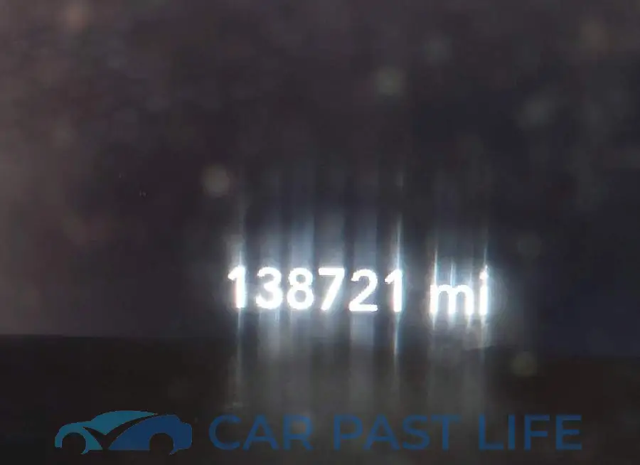 2C3CDXHG9KH526870# 15