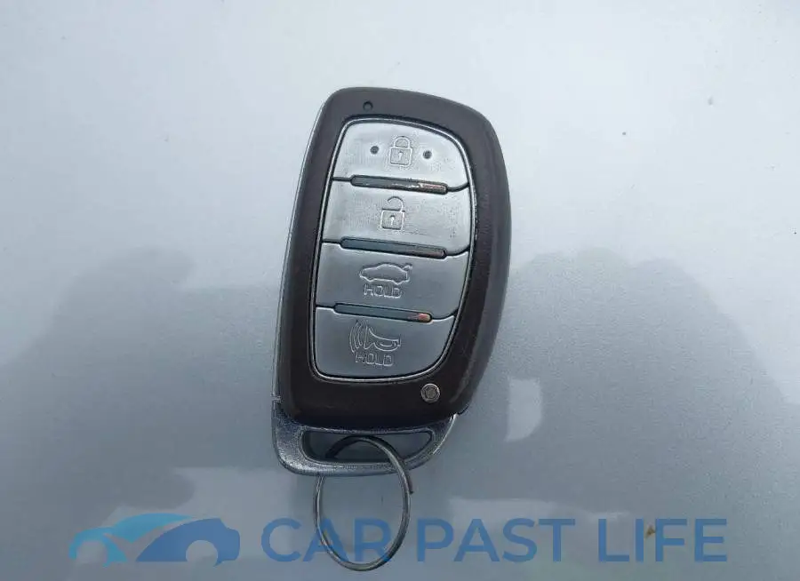 KMHE24L3XKA091056# 11