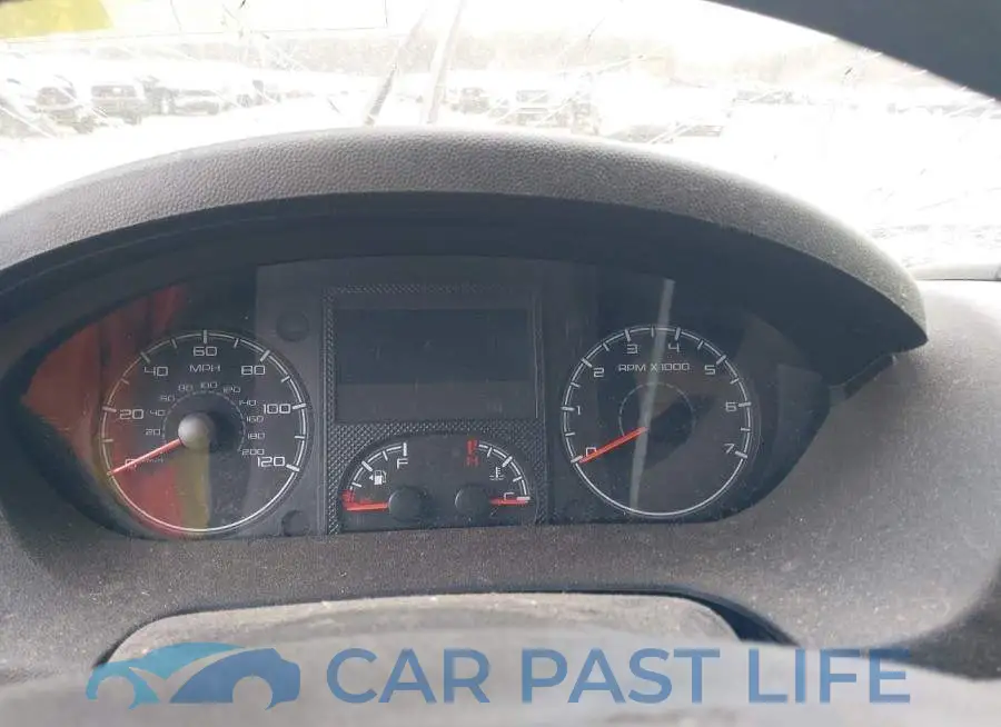 3C6TRVAG8GE114915# 7