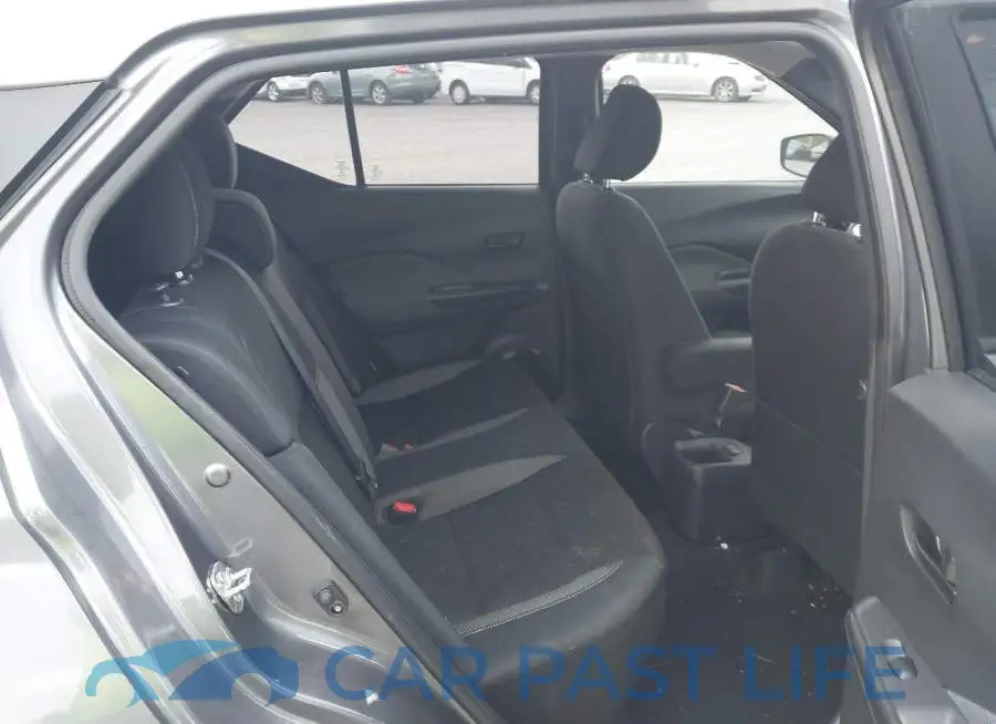 3N1CP5BV7LL515988# 8