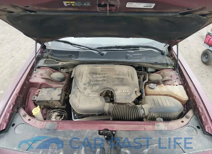 2C3CDZAG6KH675162# 10