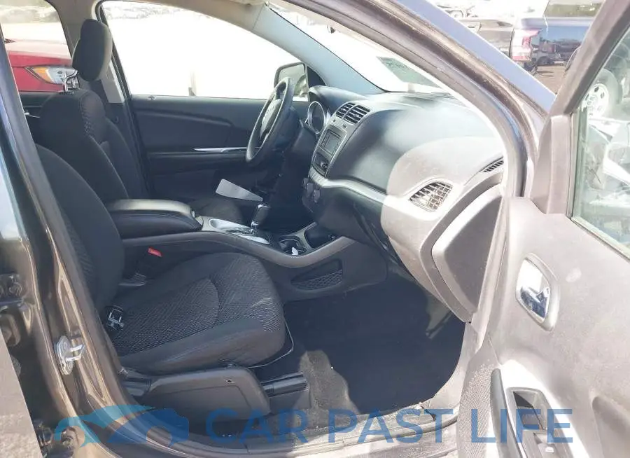 3C4PDCAB1GT105387# 5