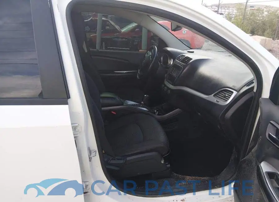 3C4PDCBG4GT158403# 5