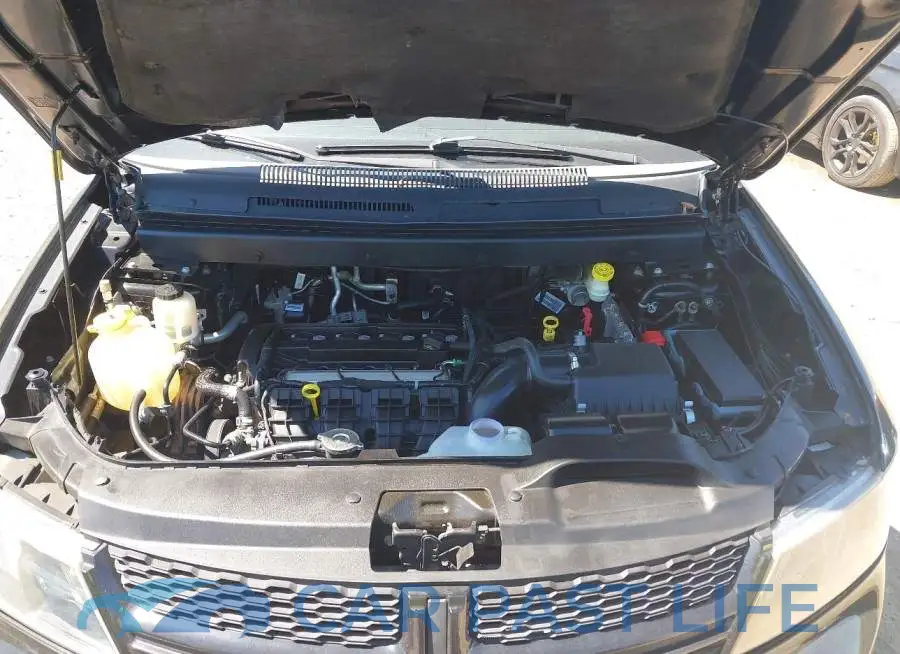3C4PDCGB2GT167002# 10