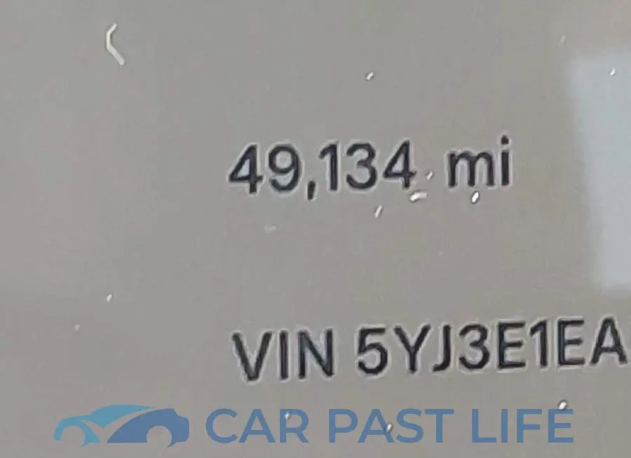 5YJ3E1EAXPF656854# 7