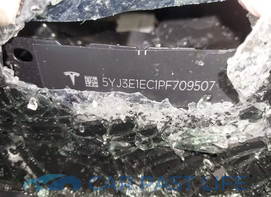 5YJ3E1EC1PF709507# 9