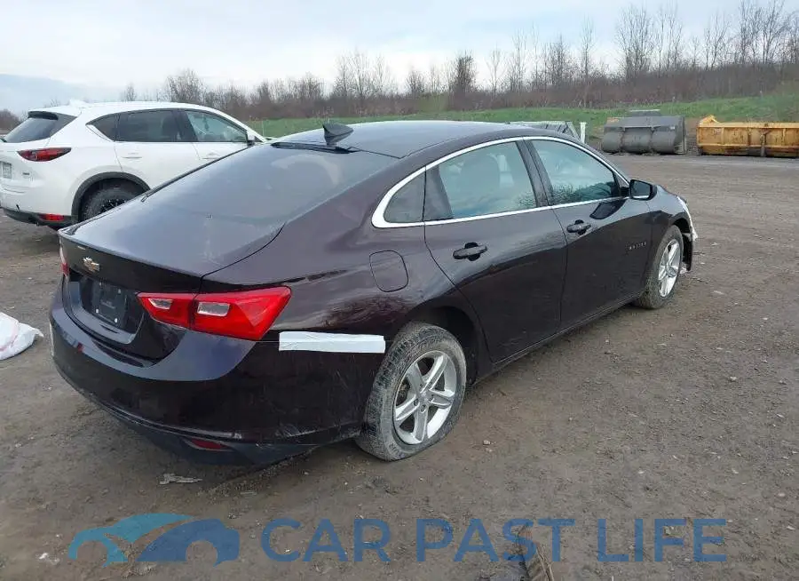 1G1ZB5ST4LF152072# 4