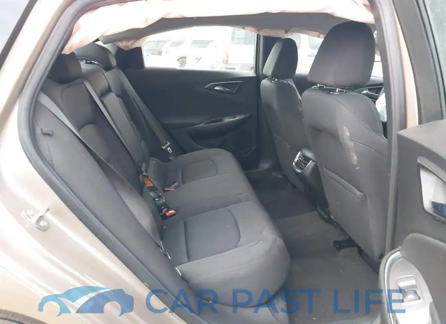 1G1ZD5ST3NF113230# 8