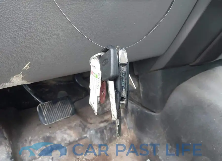 1FTFX1E53JKF84030# 11