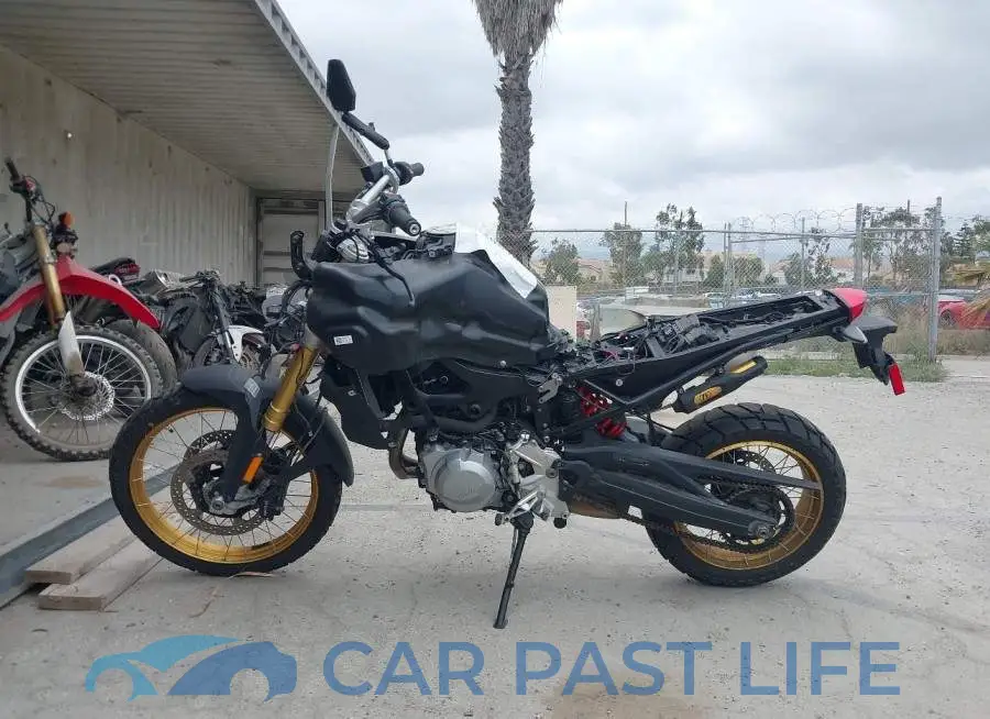 WB10K030XKZ800399# 12