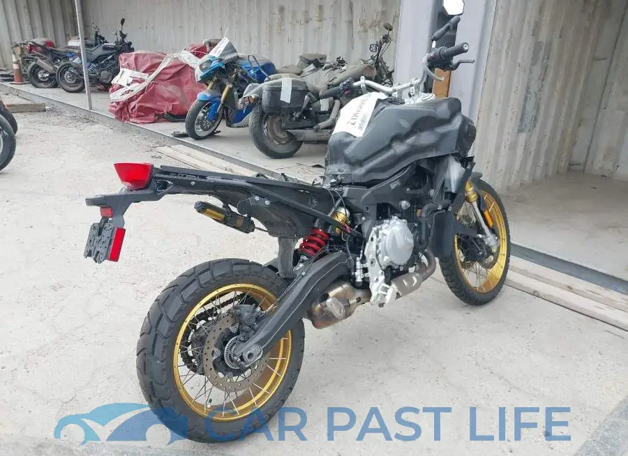 WB10K030XKZ800399# 4