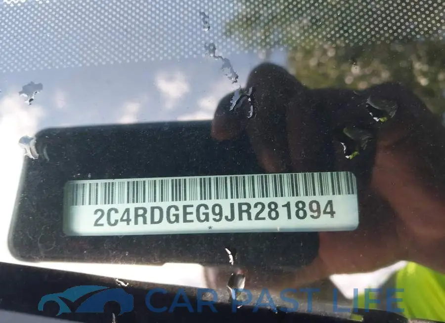 2C4RDGEG9JR281894# 9