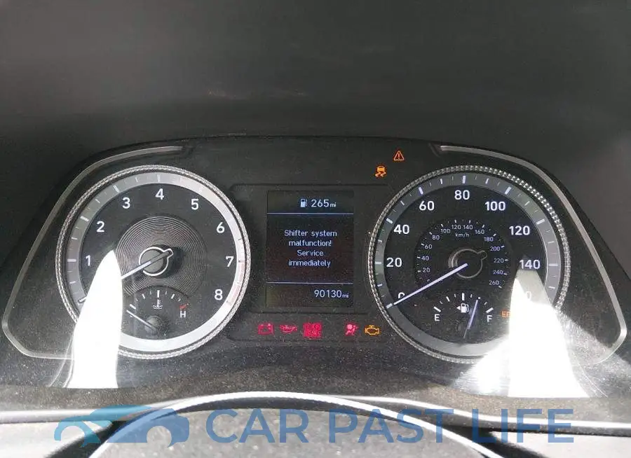 5NPEG4JA6NH135204# 7