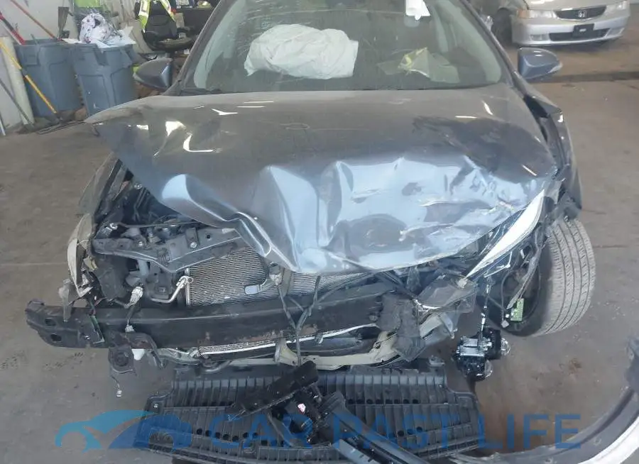2T1BURHE1HC832997# 6